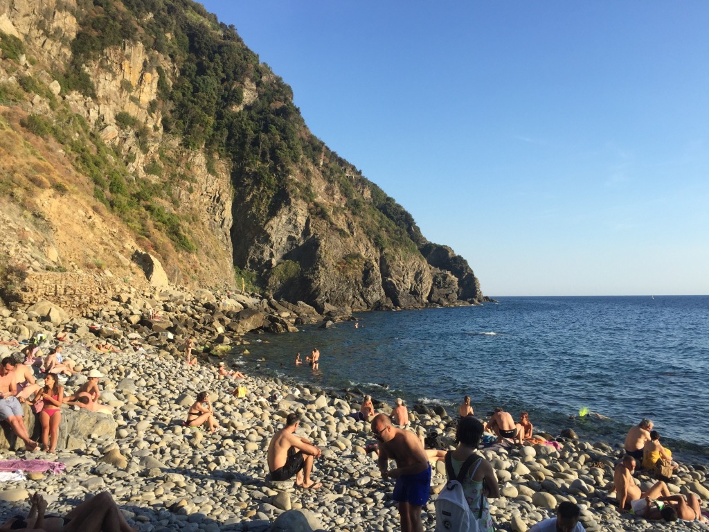 5 things you need to be Cinque Terre beach ready.